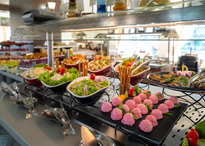 Hotel Mpm Arsena - Ultra 4*