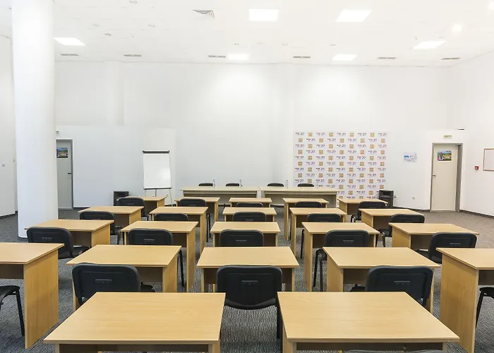 Hotel Mpm Arsena - Ultra 4*