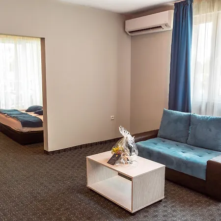 Hotell Mpm Arsena - Ultra 4*